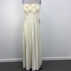 xtraordinary brand dresses website